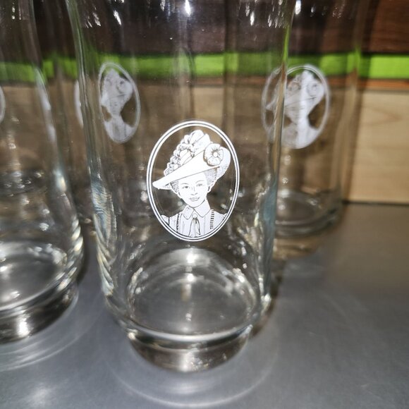 Set of 7 Vintage Avon Mrs. Albee Gold Rim Drinking Glasses EUC - Picture 6 of 10